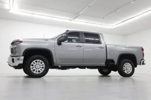 Photos of 2025 Chevrolet Silverado 2500HD LT for sale in Clinton, MO at Jim Falk Motors