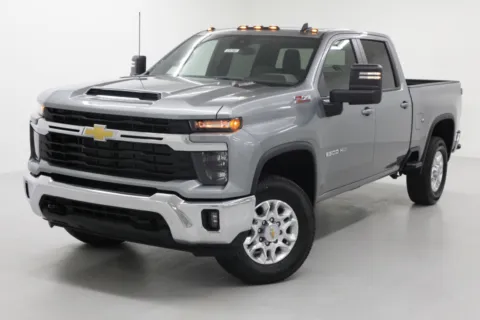 More photos of 2025 Chevrolet Silverado 2500HD LT at Jim Falk Motors, MO