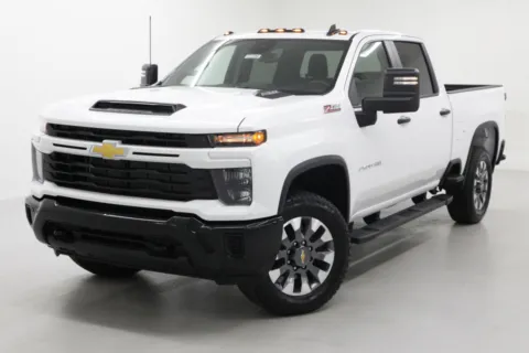 More photos of 2025 Chevrolet Silverado 2500HD Custom at Jim Falk Motors, MO