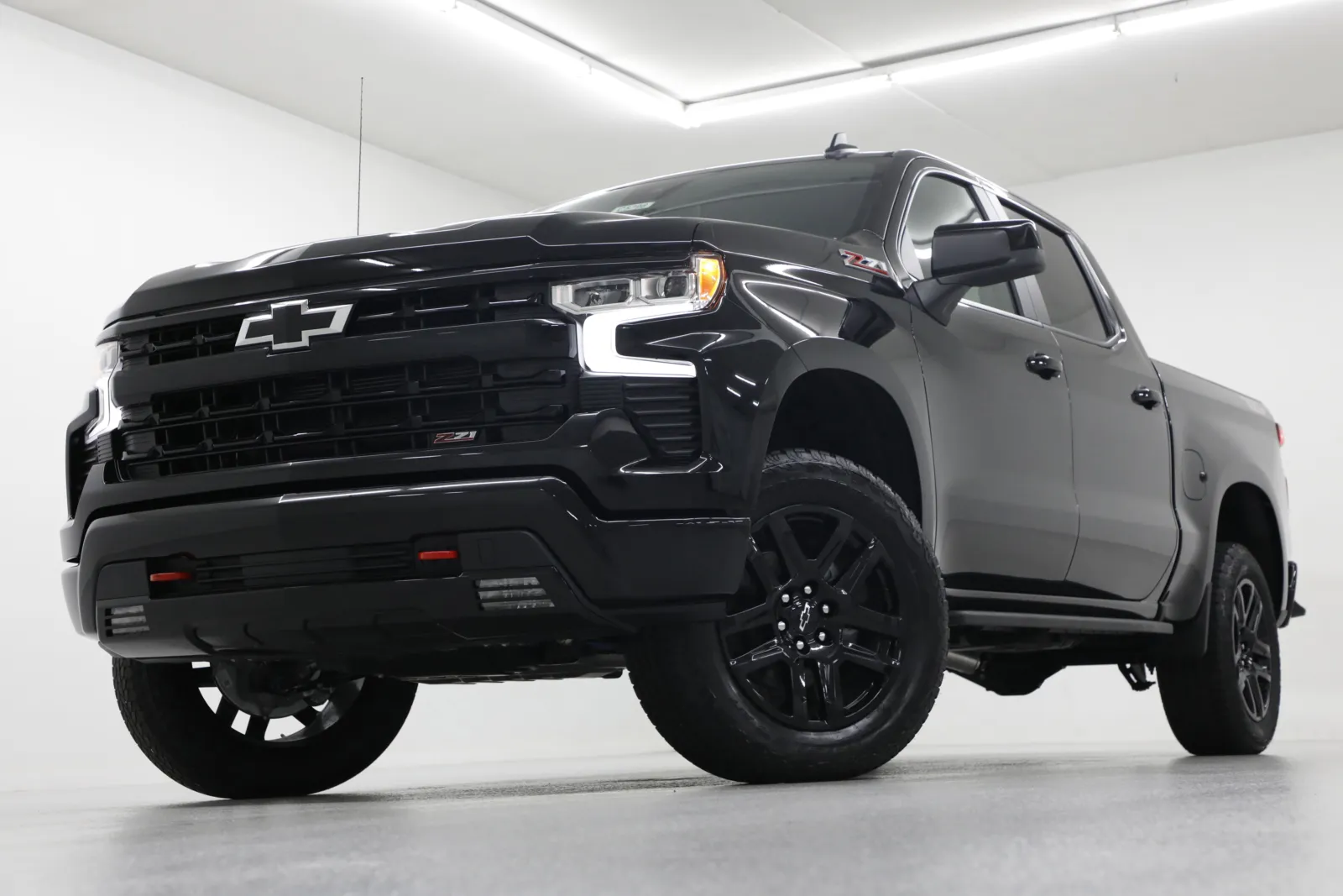 Black 2025 Chevrolet Silverado 1500 LT Trail Boss for sale in Clinton, MO