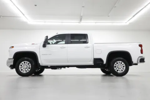 Another view of 2025 Chevrolet Silverado 2500HD LT for sale in Clinton, MO at Jim Falk Motors