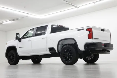 More photos of 2025 Chevrolet Silverado 2500HD LT at Jim Falk Motors, MO