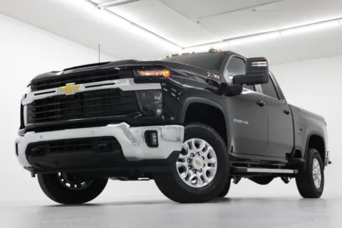 Black 2025 Chevrolet Silverado 2500HD LT for sale in Clinton, MO