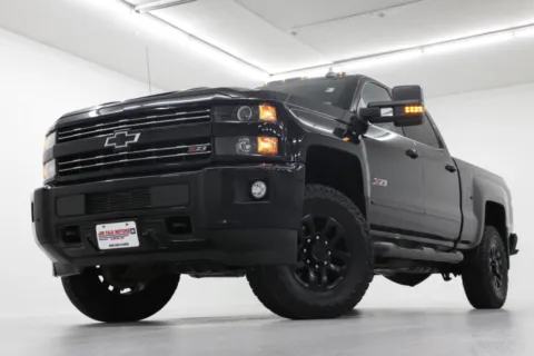Black 2019 Chevrolet Silverado 2500HD LTZ for sale in Clinton, MO