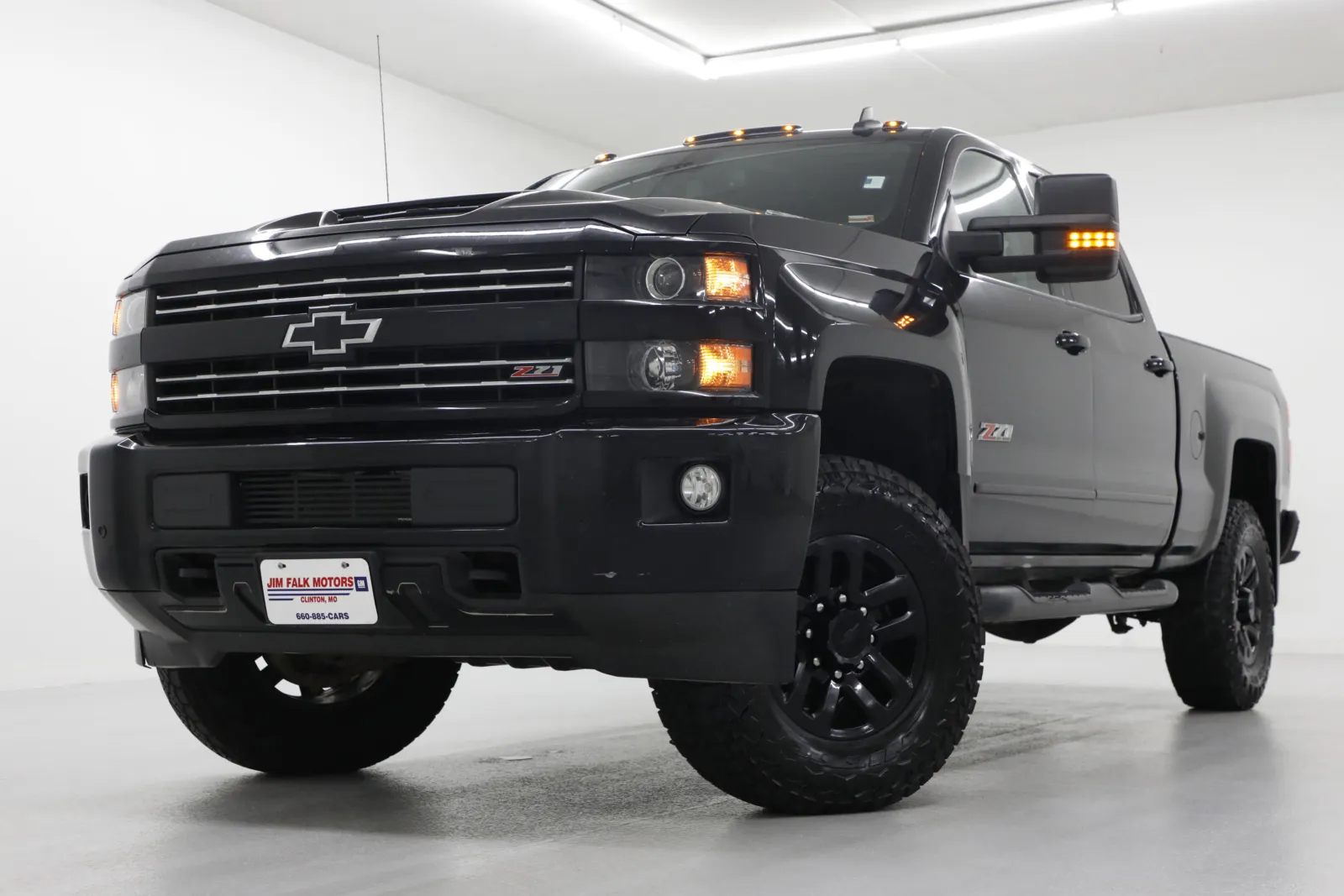 Black 2019 Chevrolet Silverado 2500HD LTZ for sale in Clinton, MO
