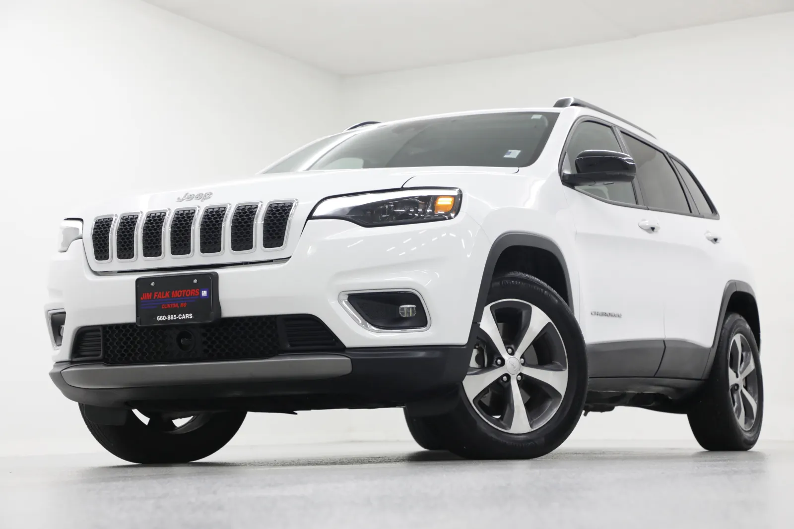 White 2022 Jeep Cherokee Limited for sale in Clinton, MO