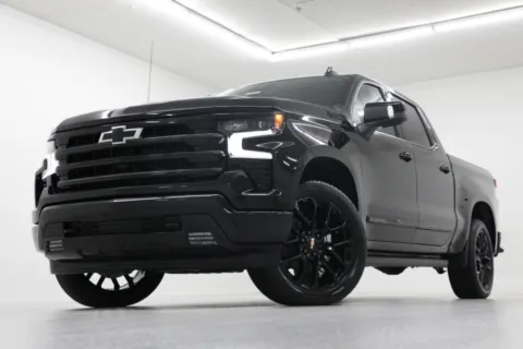 Black 2025 Chevrolet Silverado 1500 High Country for sale in Clinton, MO