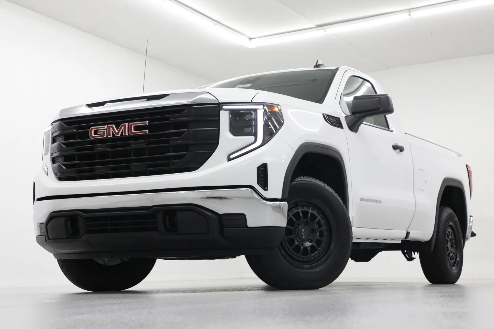 2025 GMC Sierra 1500 Pro for sale in Clinton, MO