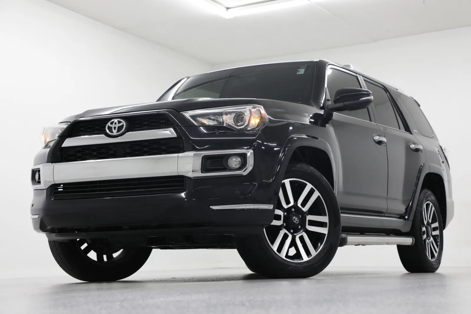 Black 2019 Toyota 4Runner Limited for sale in Clinton, MO