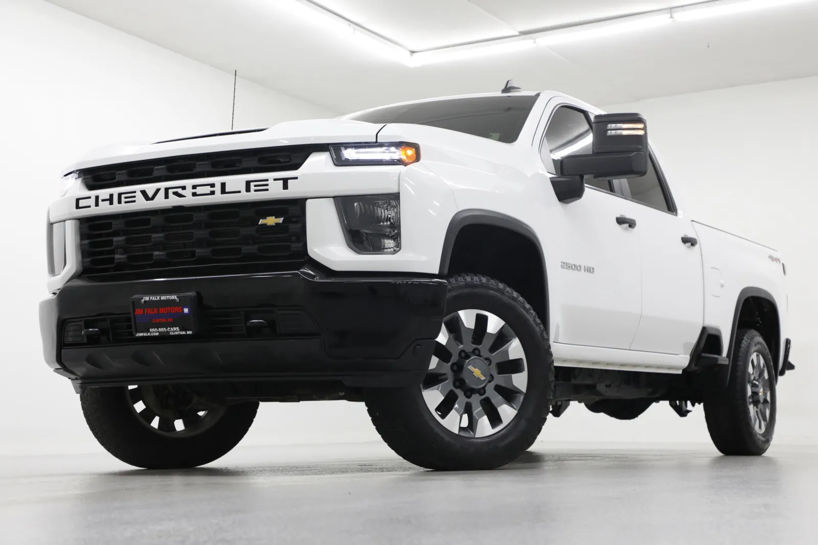 White 2022 Chevrolet Silverado 2500HD Custom for sale in Clinton, MO