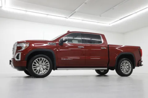 Photos of 2019 GMC Sierra 1500 Denali for sale in Clinton, MO at Jim Falk Motors