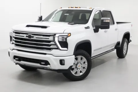 More photos of 2025 Chevrolet Silverado 2500HD High Country at Jim Falk Motors, MO
