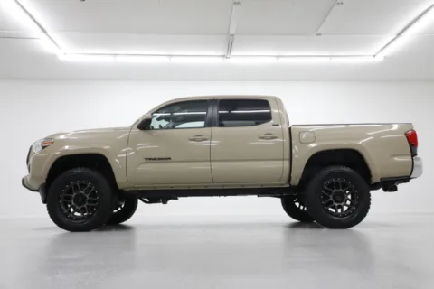 Another view of 2020 Toyota Tacoma SR5 for sale in Clinton, MO at Jim Falk Motors