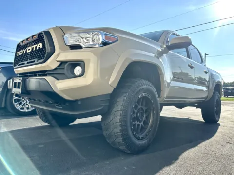 Beige 2020 Toyota Tacoma SR5 for sale in Clinton, MO
