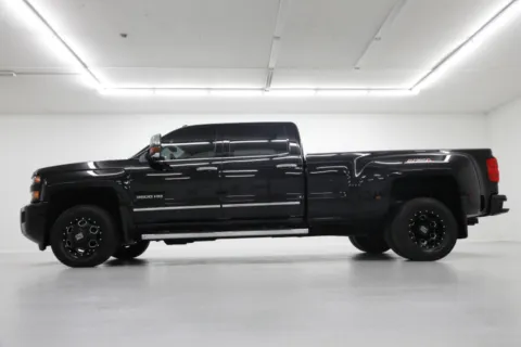 Another view of 2016 Chevrolet Silverado 3500HD LTZ for sale in Clinton, MO at Jim Falk Motors