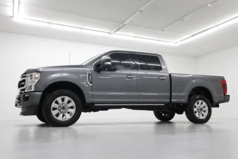 Photos of 2021 Ford Super Duty F-250 SRW Platinum for sale in Clinton, MO at Jim Falk Motors