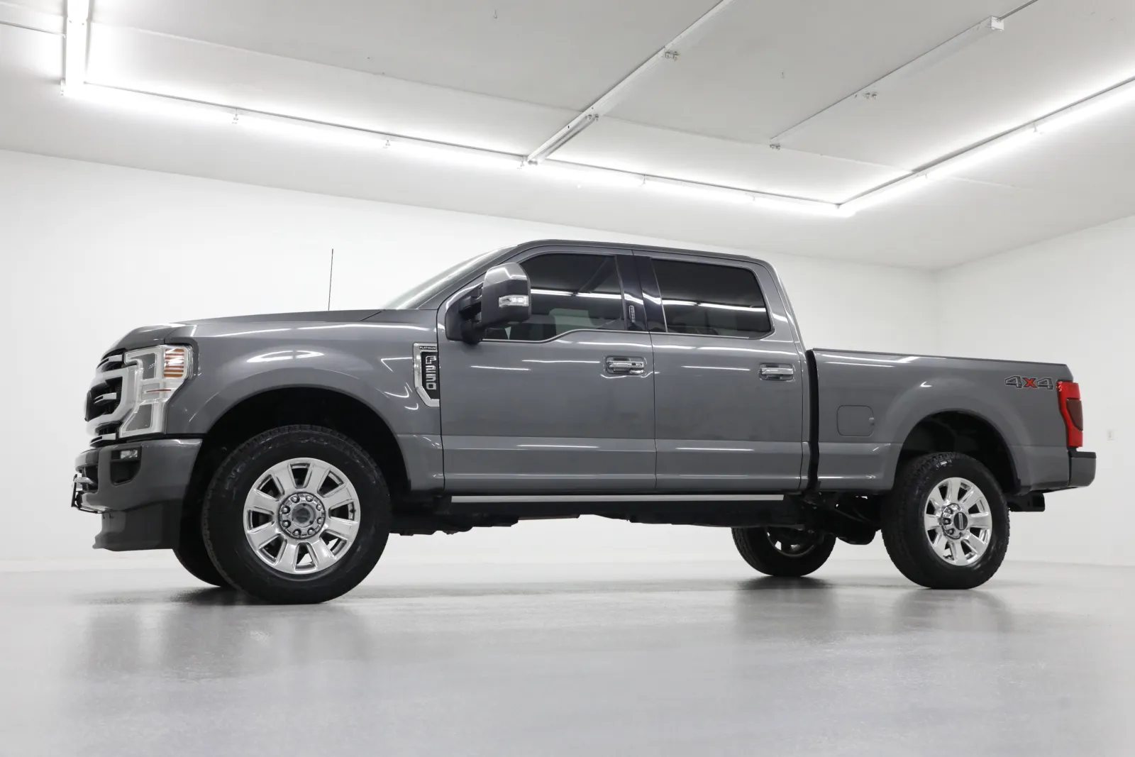Used 2021 Ford F-250 Super Duty Platinum with VIN 1FT7W2BNXMED98201 for sale in Kansas City