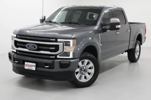 More photos of 2021 Ford Super Duty F-250 SRW Platinum at Jim Falk Motors, MO