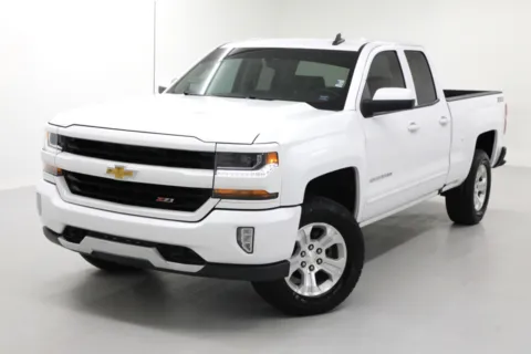 White 2017 Chevrolet Silverado 1500 LT for sale in Clinton, MO