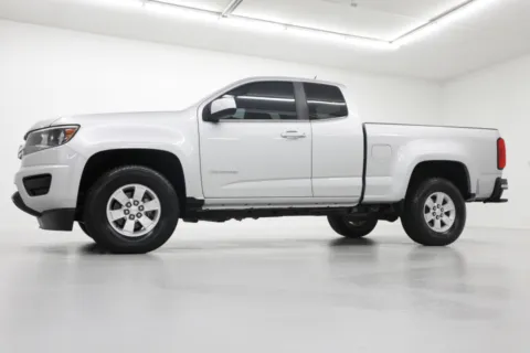 Photos of 2018 Chevrolet Colorado 4WD Work Truck for sale in Clinton, MO at Jim Falk Motors
