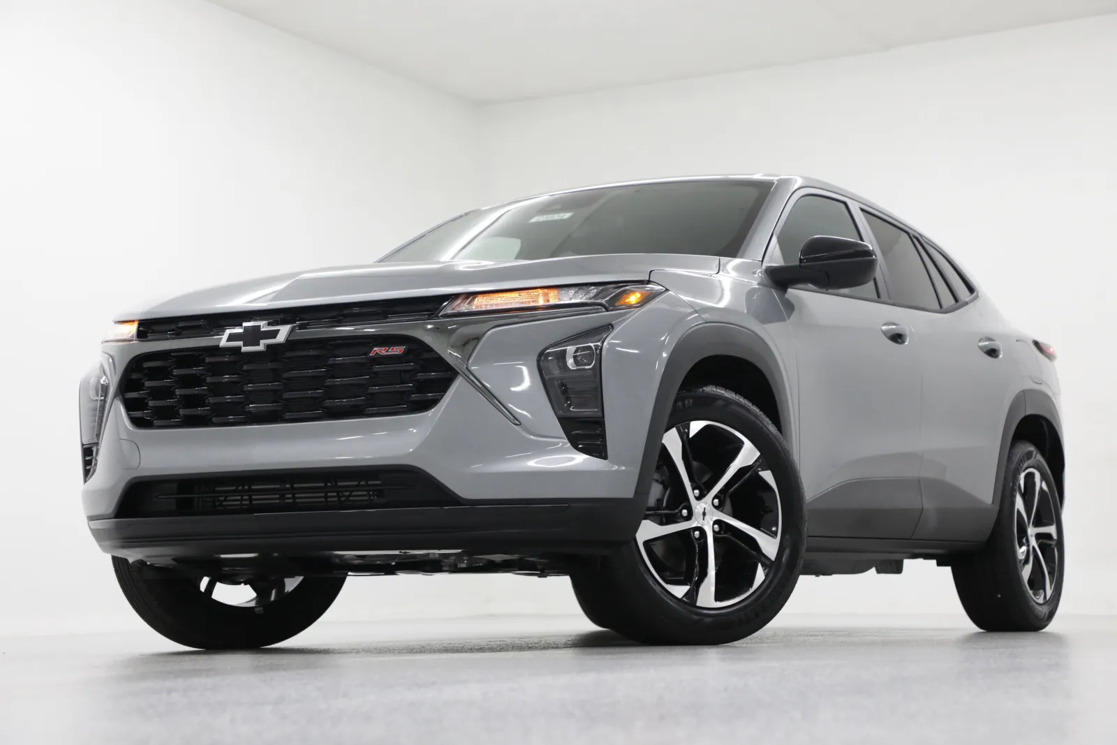 Gray 2025 Chevrolet Trax 1RS for sale in Clinton, MO