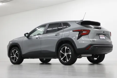 More photos of 2025 Chevrolet Trax 1RS at Jim Falk Motors, MO