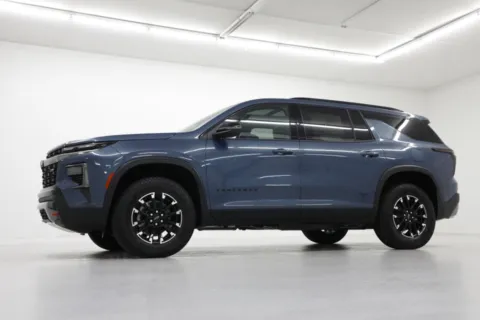 Photos of 2026 Chevrolet Traverse AWD Z71 for sale in Clinton, MO at Jim Falk Motors