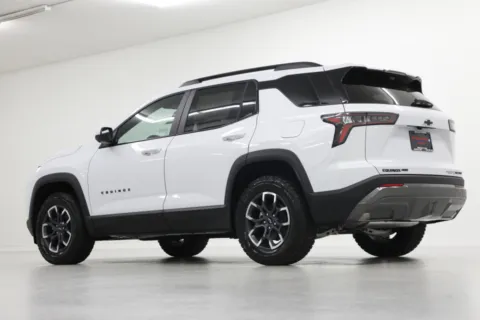 More photos of 2026 Chevrolet Equinox AWD ACTIV at Jim Falk Motors, MO