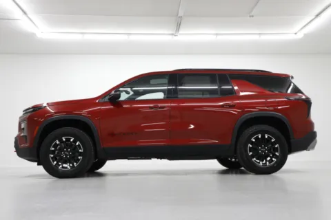 Another view of 2026 Chevrolet Traverse AWD Z71 for sale in Clinton, MO at Jim Falk Motors