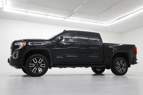 Photos of 2019 GMC Sierra 1500 AT4 for sale in Clinton, MO at Jim Falk Motors