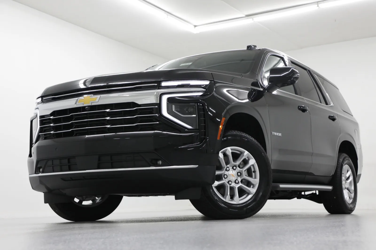 Black 2025 Chevrolet Tahoe LT for sale in Clinton, MO