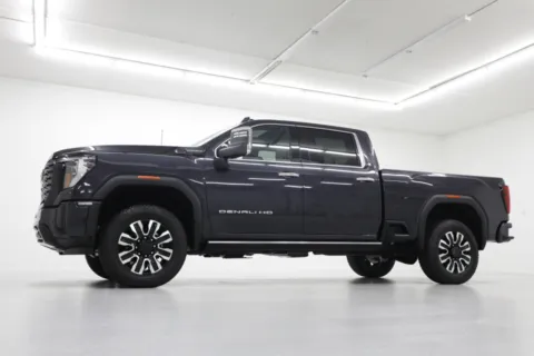Photos of 2025 GMC Sierra 2500HD Denali Ultimate for sale in Clinton, MO at Jim Falk Motors