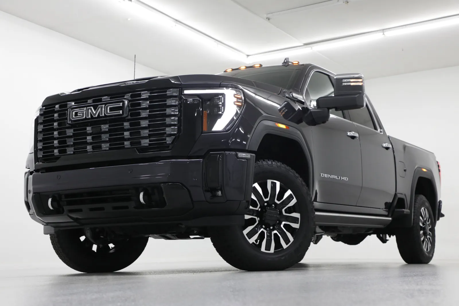 Gray 2025 GMC Sierra 2500HD Denali Ultimate for sale in Clinton, MO