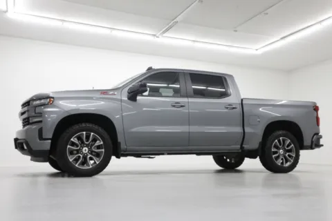 Photos of 2021 Chevrolet Silverado 1500 RST for sale in Clinton, MO at Jim Falk Motors
