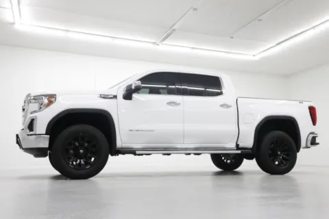 Photos of 2019 GMC Sierra 1500 SLT for sale in Clinton, MO at Jim Falk Motors