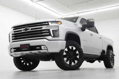 Silver 2020 Chevrolet Silverado 2500HD High Country for sale in Clinton, MO