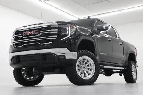 Black 2026 GMC Sierra 1500 SLT for sale in Clinton, MO
