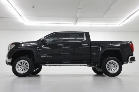 Another view of 2026 GMC Sierra 1500 SLT for sale in Clinton, MO at Jim Falk Motors