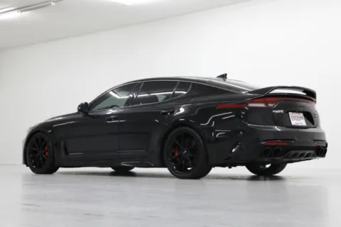 More photos of 2022 Kia Stinger GT2 at Jim Falk Motors, MO