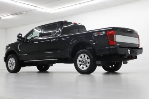 More photos of 2020 Ford Super Duty F-350 SRW Platinum at Jim Falk Motors, MO