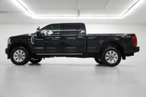 Another view of 2020 Ford Super Duty F-350 SRW Platinum for sale in Clinton, MO at Jim Falk Motors