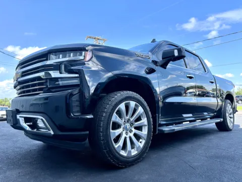 Black 2022 Chevrolet Silverado 1500 LTD High Country for sale in Clinton, MO