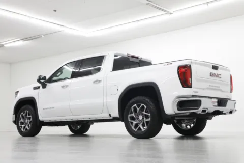 More photos of 2026 GMC Sierra 1500 SLT at Jim Falk Motors, MO