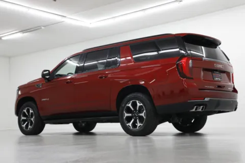 More photos of 2025 GMC Yukon XL AT4 at Jim Falk Motors, MO