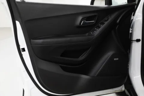 Another view of 2018 Chevrolet Trax LT for sale in Clinton, MO at Jim Falk Motors