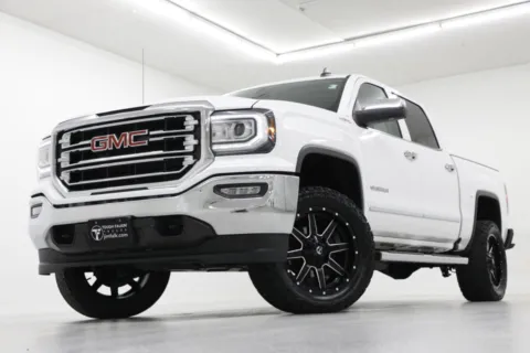 White 2018 GMC Sierra 1500 SLT for sale in Clinton, MO