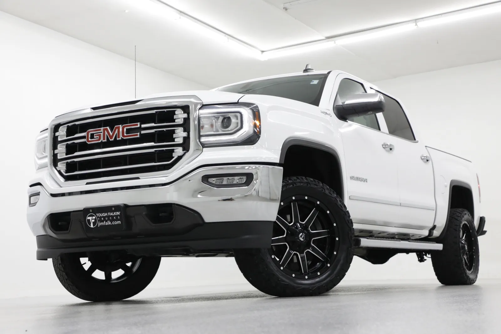 White 2018 GMC Sierra 1500 SLT for sale in Clinton, MO