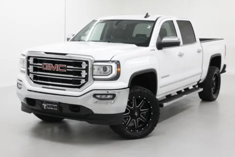 More photos of 2018 GMC Sierra 1500 SLT at Jim Falk Motors, MO