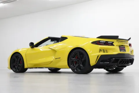 More photos of 2025 Chevrolet Corvette 1LZ at Jim Falk Motors, MO