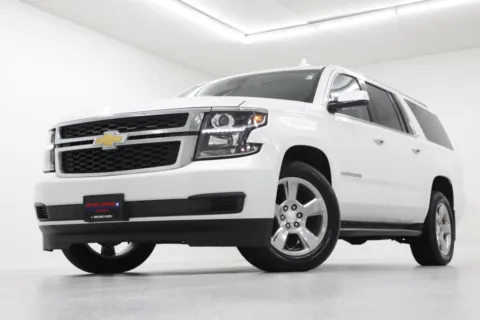 White 2019 Chevrolet Suburban LT for sale in Clinton, MO